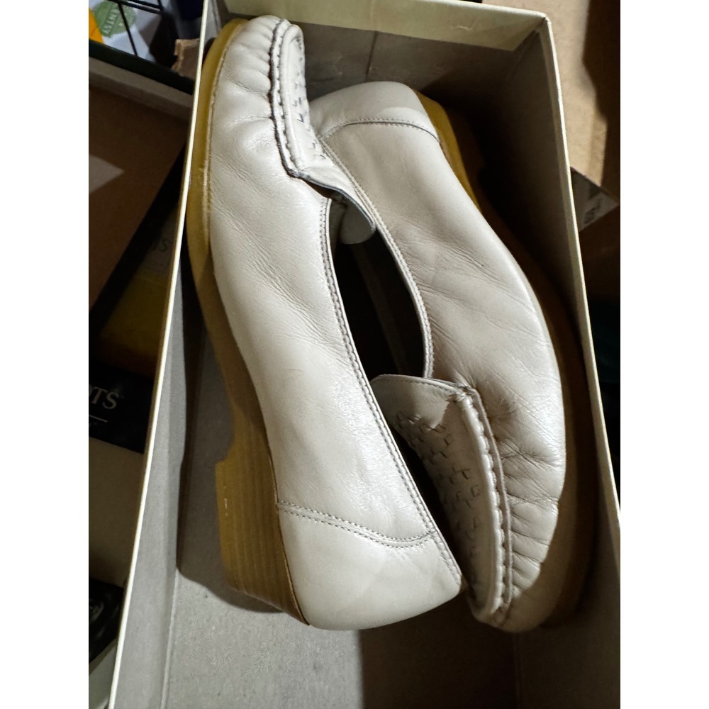 Soft Spots Constance Bone Leather Woven Loafers Low Wedge Shoes Womens 10.5 W